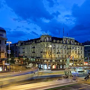 ***** Hotel Schweizerhof Zwitserland