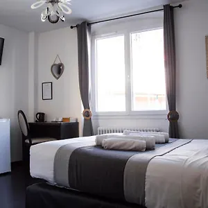 https://hotel-le-tivoli-sisteron.fr-provencehotel.com